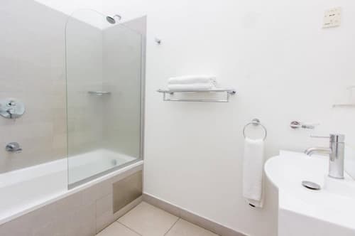 Casa do Capitao, Bathroom