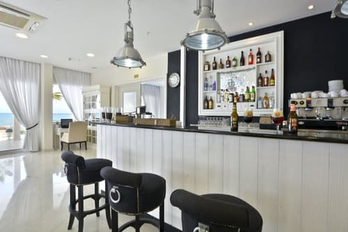 Sidari Beach Hotel, Lobby lounge