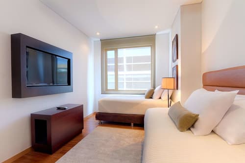 93 Luxury Suites & Residences, Room