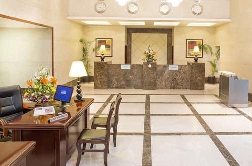 Mysore County Retreat, Reception