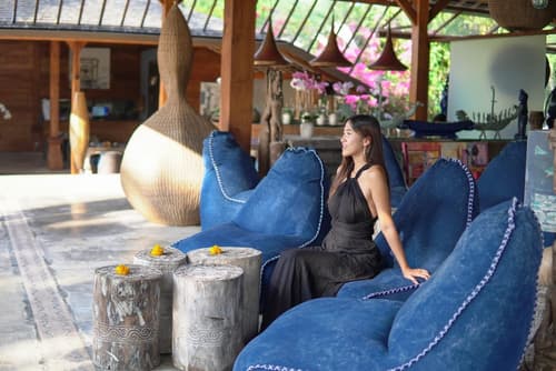 Blue Karma Village, Lobby sitting area