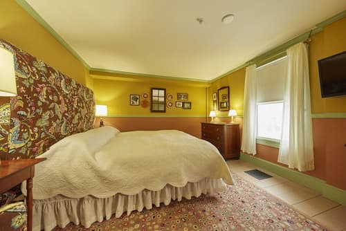 The Red Lion Inn, Room