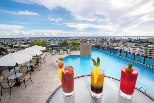 Hotel Intercity Manaus, Rooftop pool