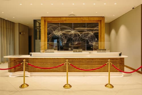 Radisson Hotel and Convention Centre OR Tambo Airport, Reception