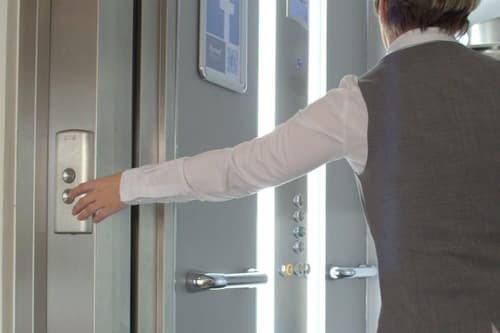 Kyriad Prestige Vannes Centre - Palais Des Arts, Lobby