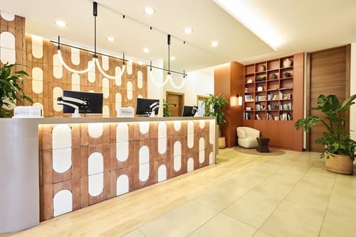 Hilton Garden Inn Sevilla, Reception