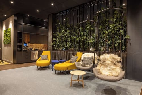 Radisson Hotel & Suites Zurich, Lobby