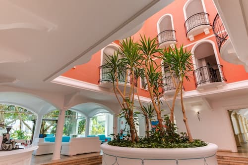 Sighientu Resort, Lobby