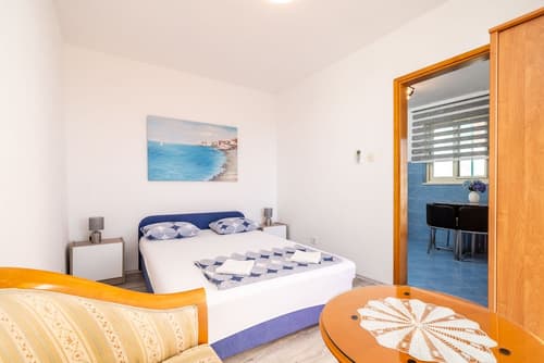 Apartment & Rooms Alan, Room