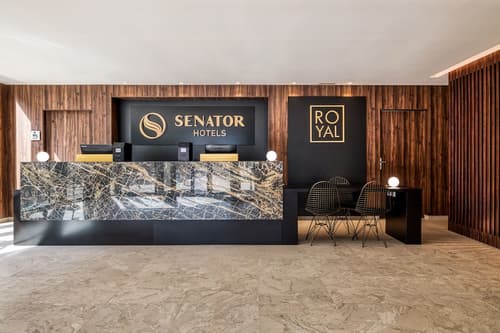 Senator Gandia Hotel, Reception