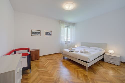 Margherita Near Lake - Family Friendly, Room