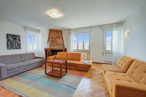 Margherita Near Lake - Family Friendly, Living area