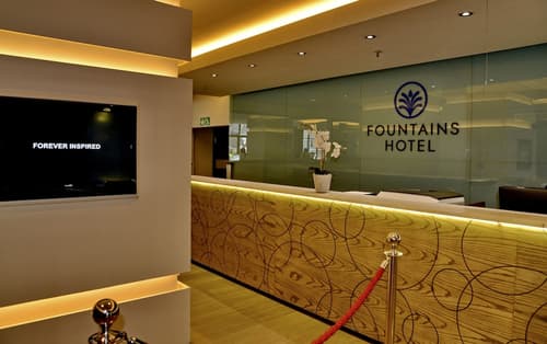 Fountains Hotel Cape Town, Reception