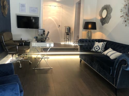 Modular Rooms Hotels, Reception