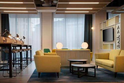 Leonardo Hotel Bristol City, Lobby sitting area