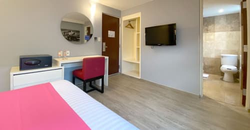 Hotel MX Forum Buenavista, Room