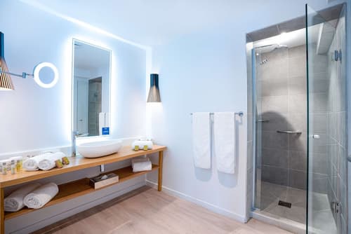 DoubleTree by Hilton Noumea Ilot Maitre Resort, Room