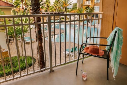 The Point by Edge, Terrace/patio