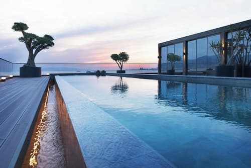 Izmir Marriott Hotel, Pool