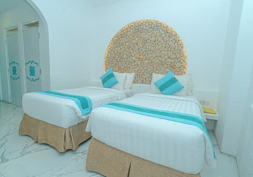 Loccal Collection Hotel, Room