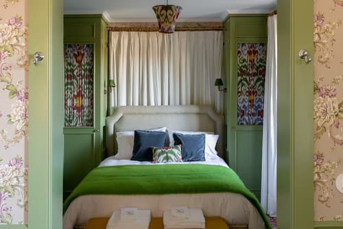 Rosegarden Essence Sintra, Room