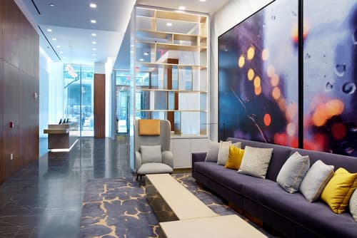 Hilton Club The Central at 5th New York, Lobby