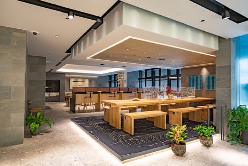 Oakwood Hotel Oike Kyoto, Lobby sitting area