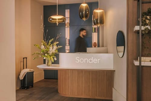 Yelo Jean Médecin Hotel, Sonder by Marriott Bonvoy, Lobby