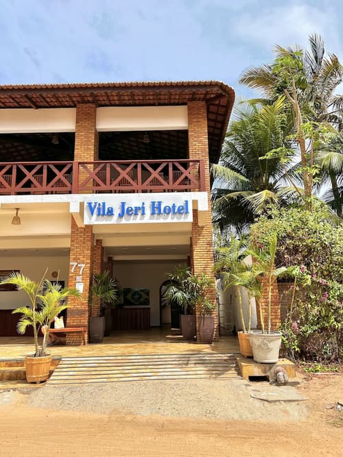 Vila Jeri Hotel, Front of property