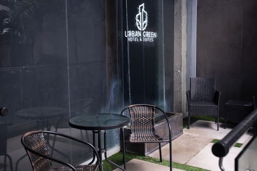 Urban Green Hotel & Suites, Terrace/patio