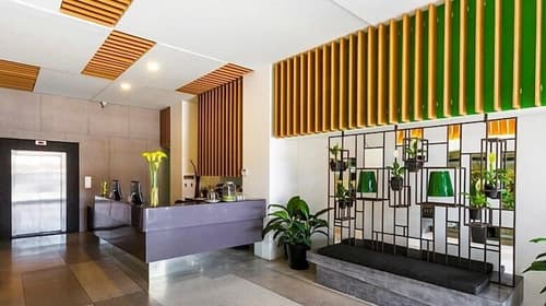 Urban Green Hotel & Suites, Reception