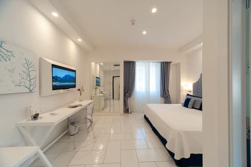 Hotel Panorama, Room