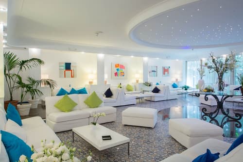 Hotel Panorama, Lobby lounge