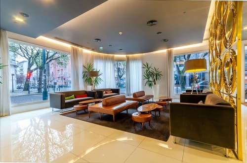 Olissippo Saldanha, Lobby