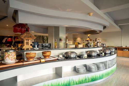 EDEN Hotel Kuta Bali, Restaurant