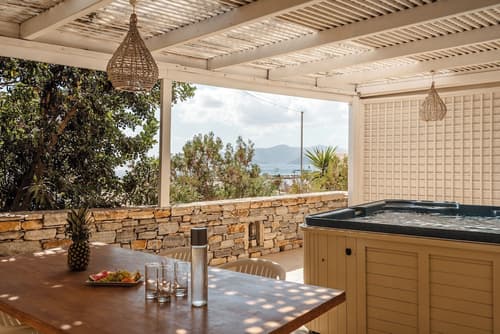 Mitos Suites, Terrace/patio