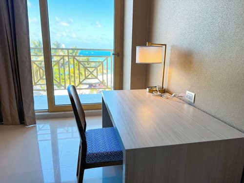 Hotel El Dorado, Room