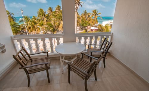 Hotel El Dorado, Room