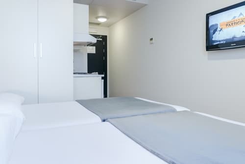 Vertice Roomspace Madrid, Room