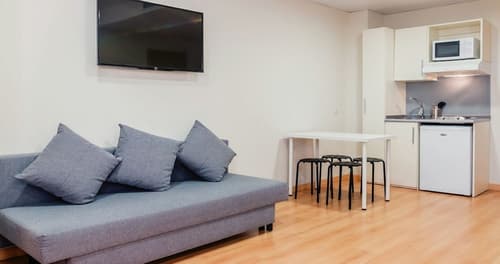 Vertice Roomspace Madrid, Room