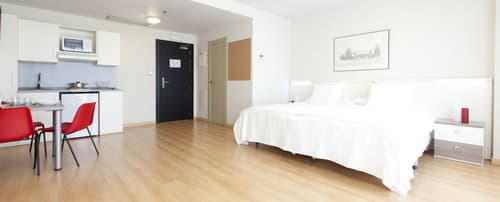 Vertice Roomspace Madrid, Room