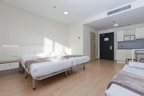 Vertice Roomspace Madrid, Room