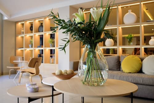 M Concept Hotel, Reception