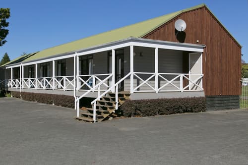 Turangi Bridge Motel, Front of property