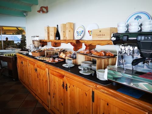 Hotel L'Esagono, Breakfast meal