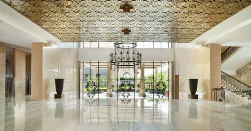 Hotel Tentrem Yogyakarta, Lobby