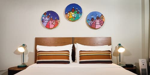 Skwachàys Lodge, Room