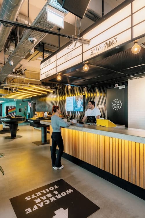 The Social Hub Amsterdam West, Reception