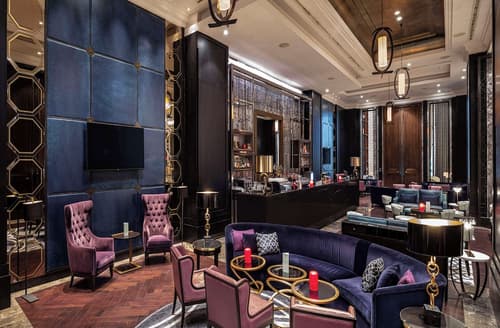 Hilton Istanbul Bomonti Hotel & Conference Center, Lobby