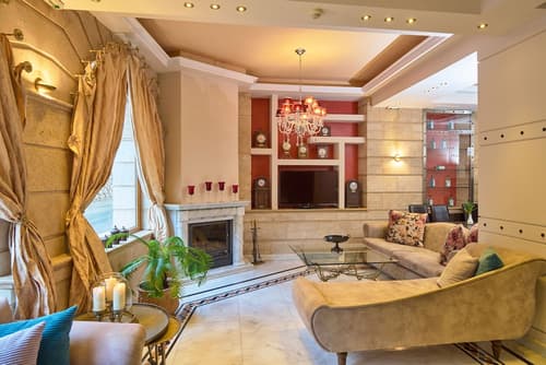 Olympus Mediterranean, Lobby